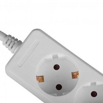 Prailgintuvas - LINDY 3 Lizdų Schuko Prailgintuvas, 3500W, 250VAC, 1.4 m, Baltas